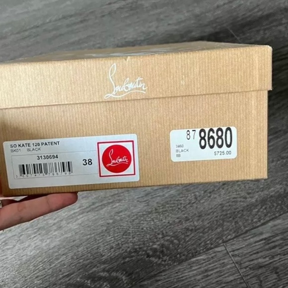 Christian Louboutin So Kate’s black stilettos 38 - Picture 2 of 10